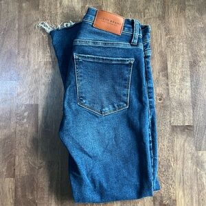 Lucky Brand Ava Mid Rise Skinny, size 6/28